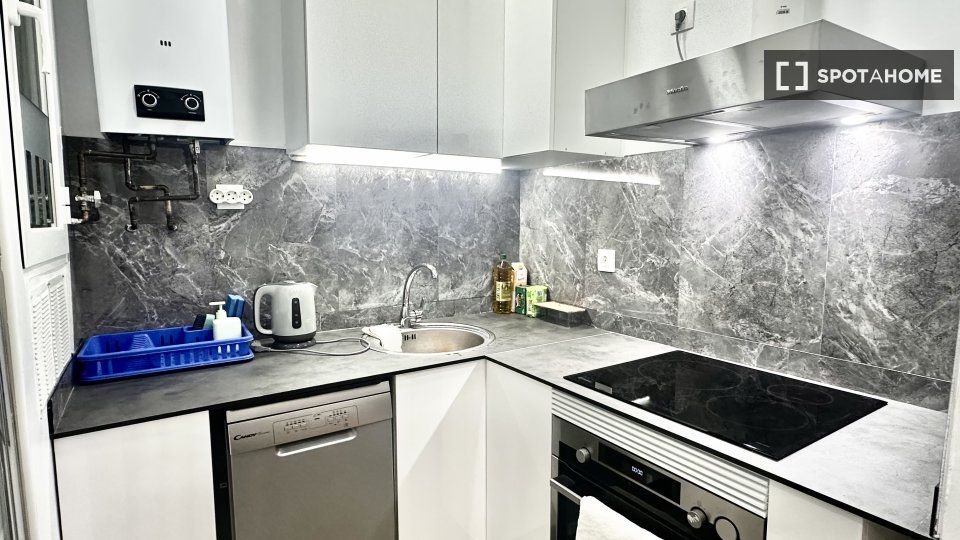 Kitchen of Flat to rent in  Barcelona Capital  with Air Conditioner, Heating and Furnished