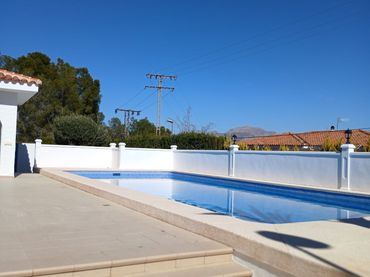 Casa con piscina en venta en Montebello - Nou Espai