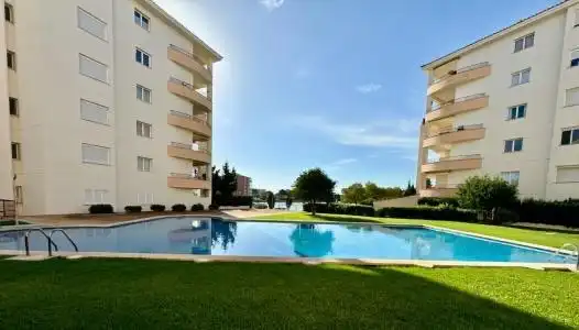 Vista exterior de Dúplex en venda en Alcúdia amb Aire condicionat, Calefacció i Jardí privat