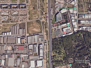 Industrial land for sale in Calle Torneros