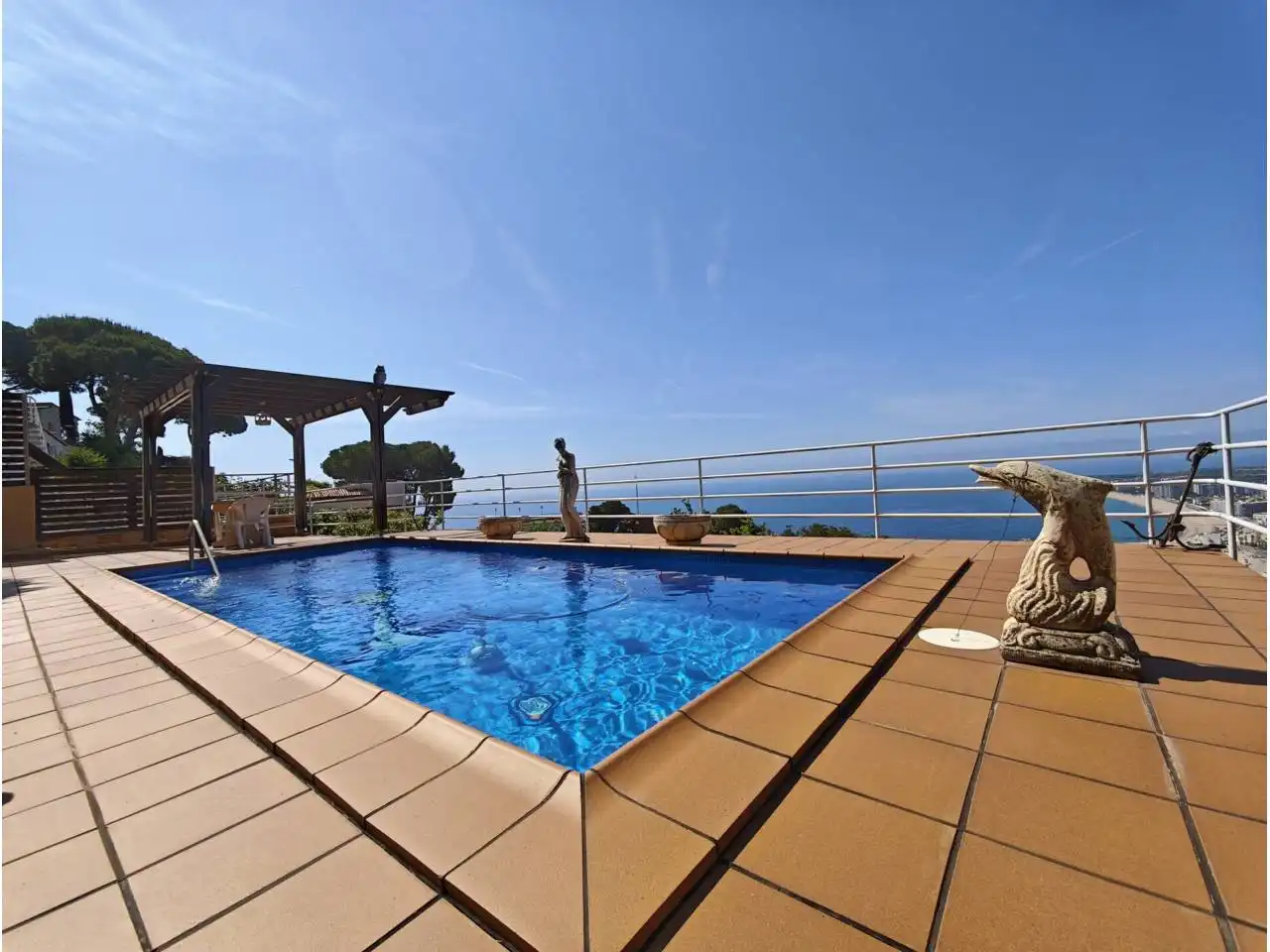 Maison avec piscine à vendre à Calle VIDAL I BARRAQUER, imagen 2