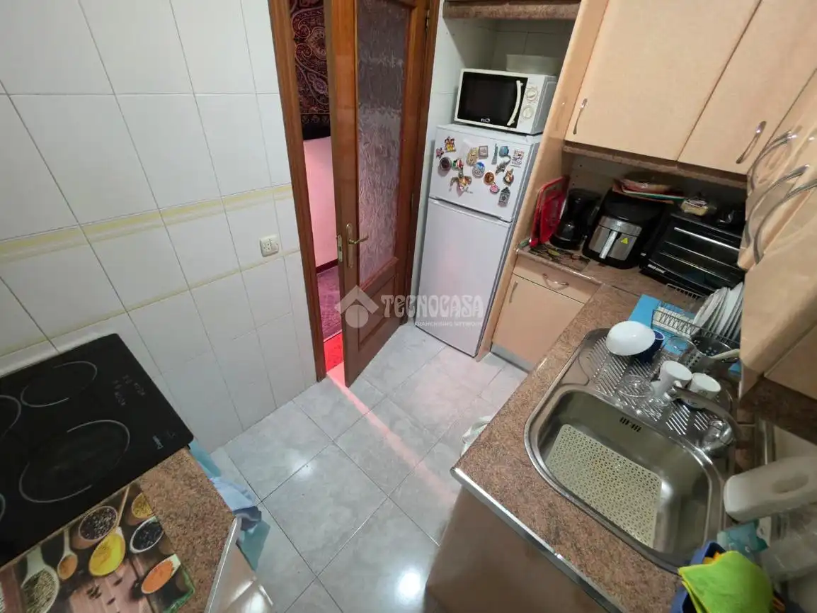 Cocina de Piso en venta en Fuenlabrada con Aire acondicionado, Parquet y Terraza
