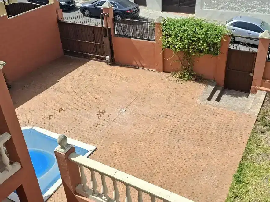 Piscina de Casa o chalet en venta en Salteras con Aire acondicionado, Piscina y Balcón