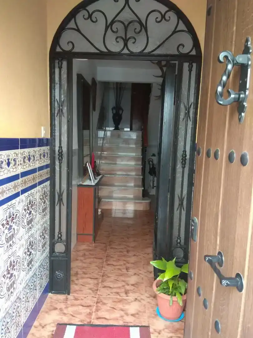 Casa adosada en venda en Arjonilla amb Aire condicionat, Traster i Balcó