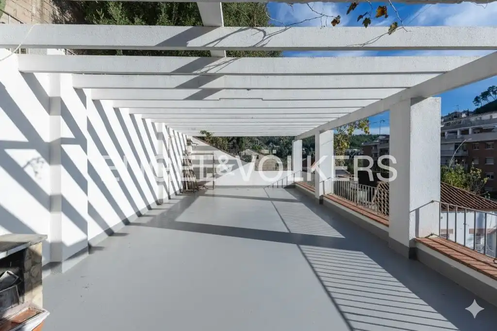Terrace of Houses for sale in Vallirana, Barcelona