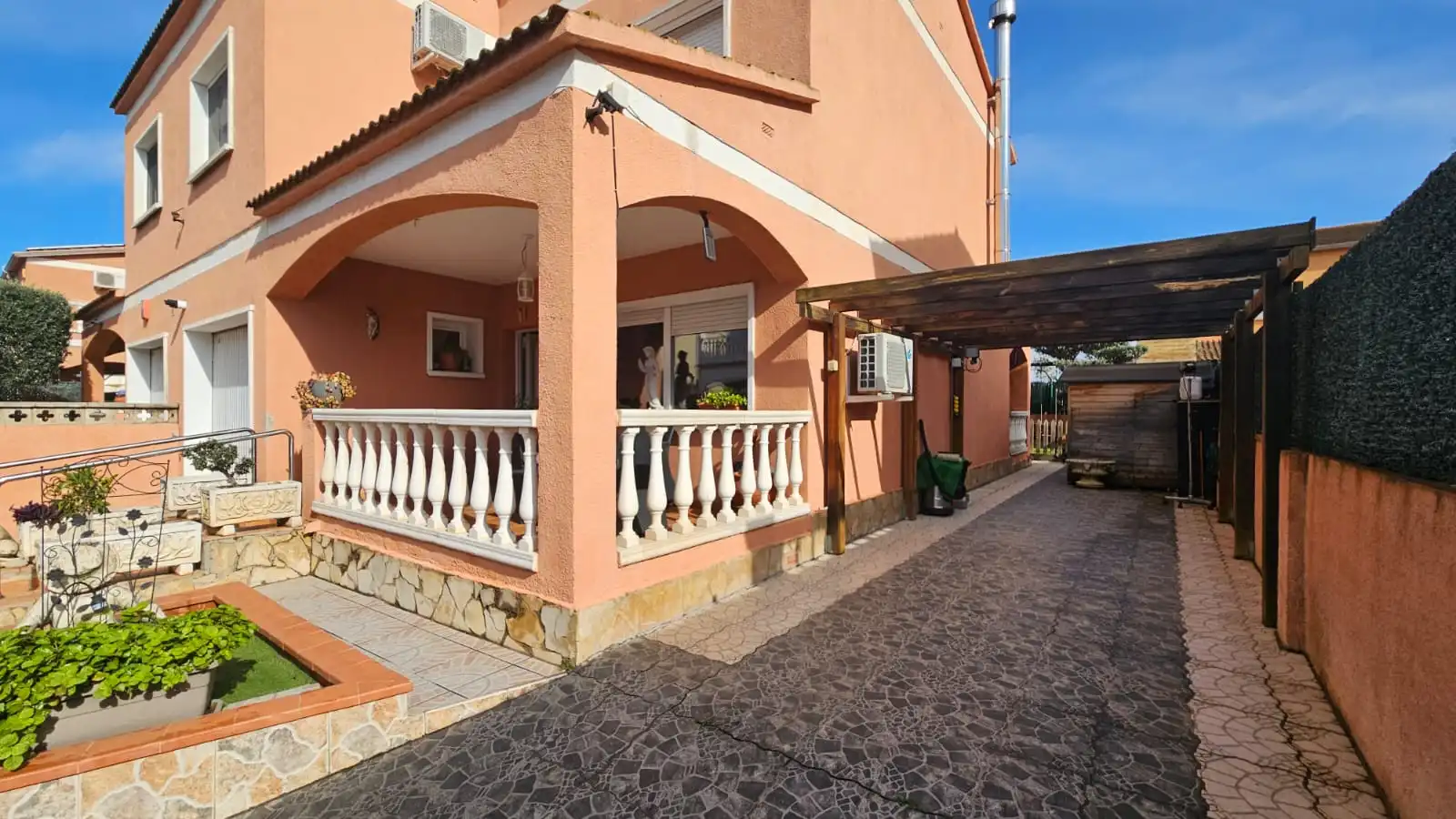 Casa adosada en venta en Vilafant