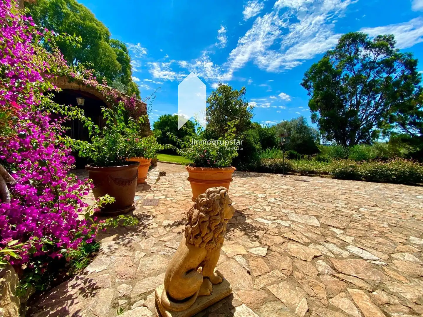 Jardí de Finca rústica en venda en Vall-llobrega amb Aire condicionat, Calefacció i Terrassa