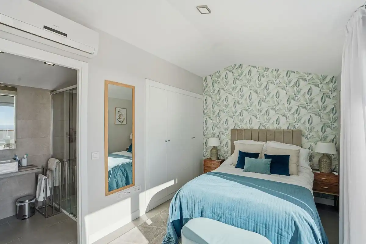 Bedroom of Attic for sale in Benalmádena  with Air Conditioner, Heating and Terrace