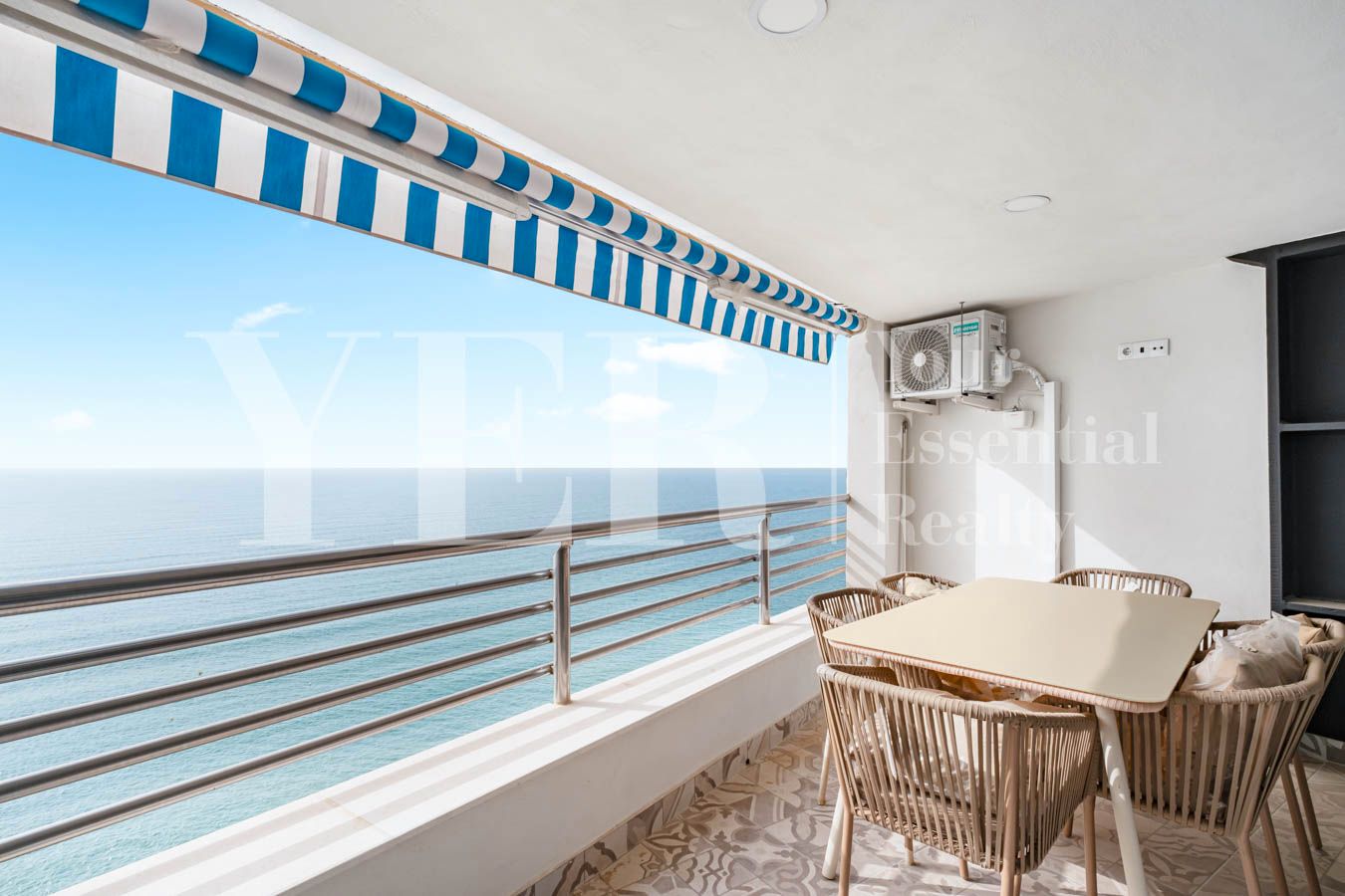 Terrace of Flat for sale in Alicante / Alacant  with Air Conditioner, Terrace and Furnished