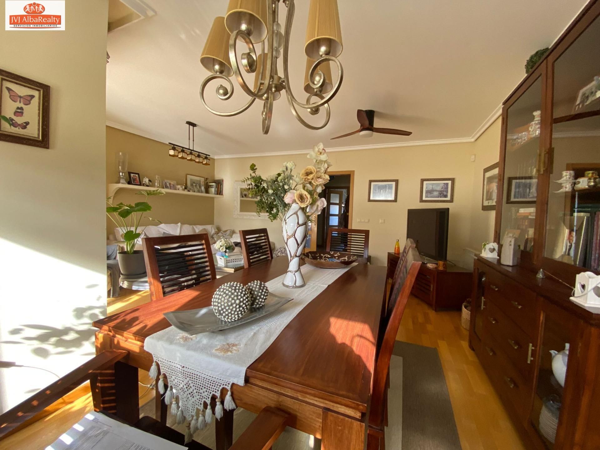 Dining room of Single-family semi-detached for sale in  Albacete Capital  with Heating, Private garden and Terrace