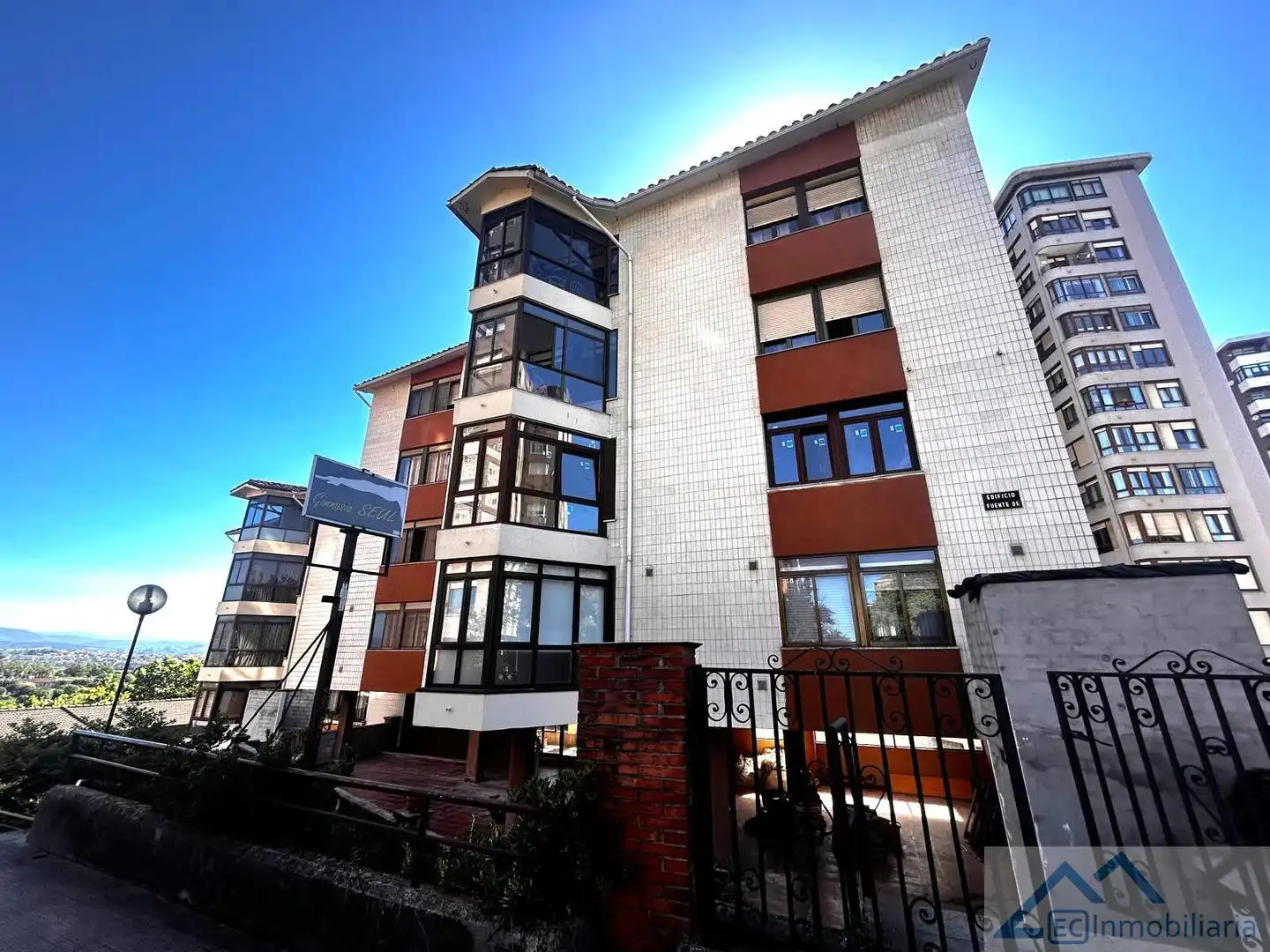 Vista exterior de Piso en venta en Santander con Calefacción y Parquet