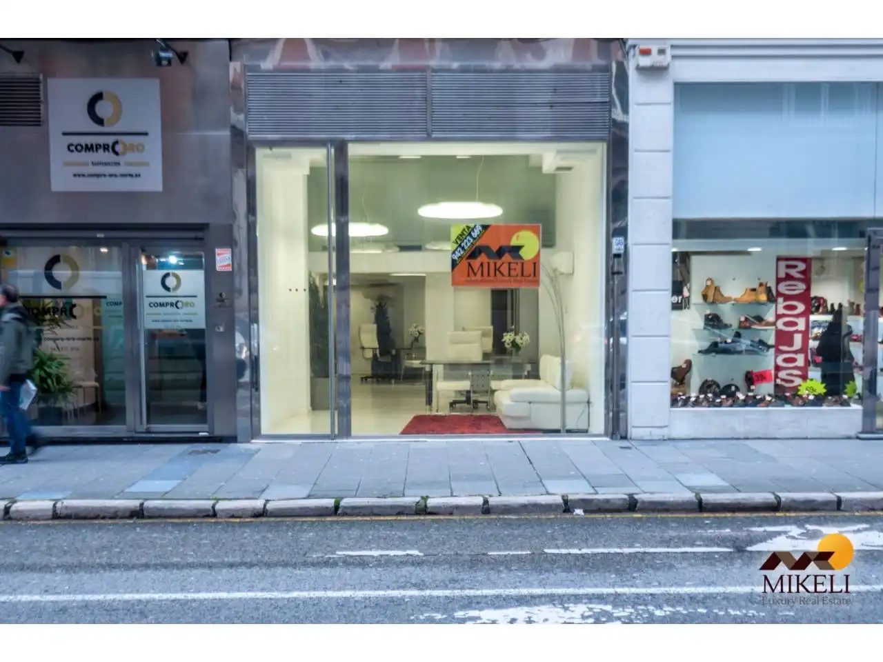 Local comercial en venta en Calle Isabel II 8, imagen 2