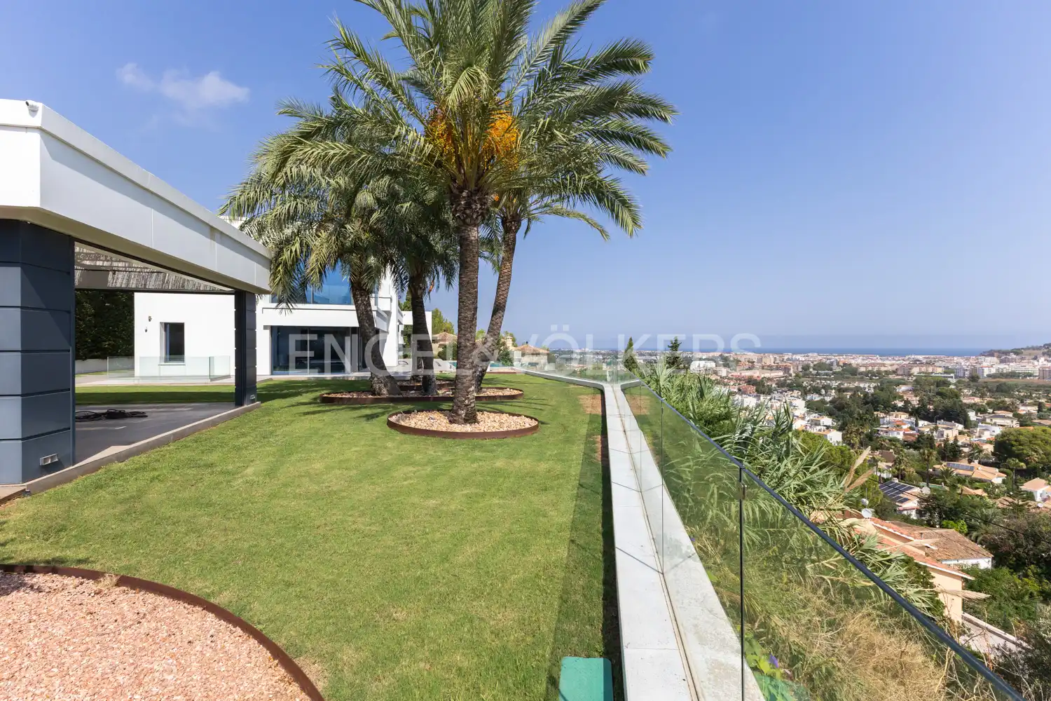 Terrasse von Haus oder Chalet zur Miete in Dénia mit Klimaanlage, Heizung und Privatgarten