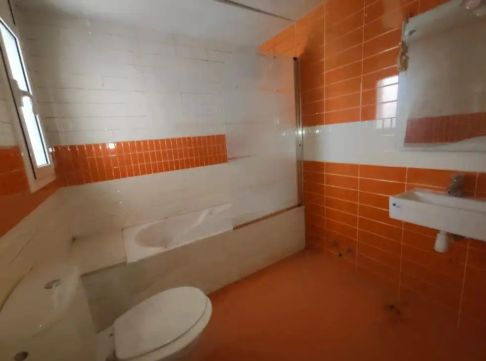 Bathroom of Flat for sale in Igualada  with Terrace and Balcony