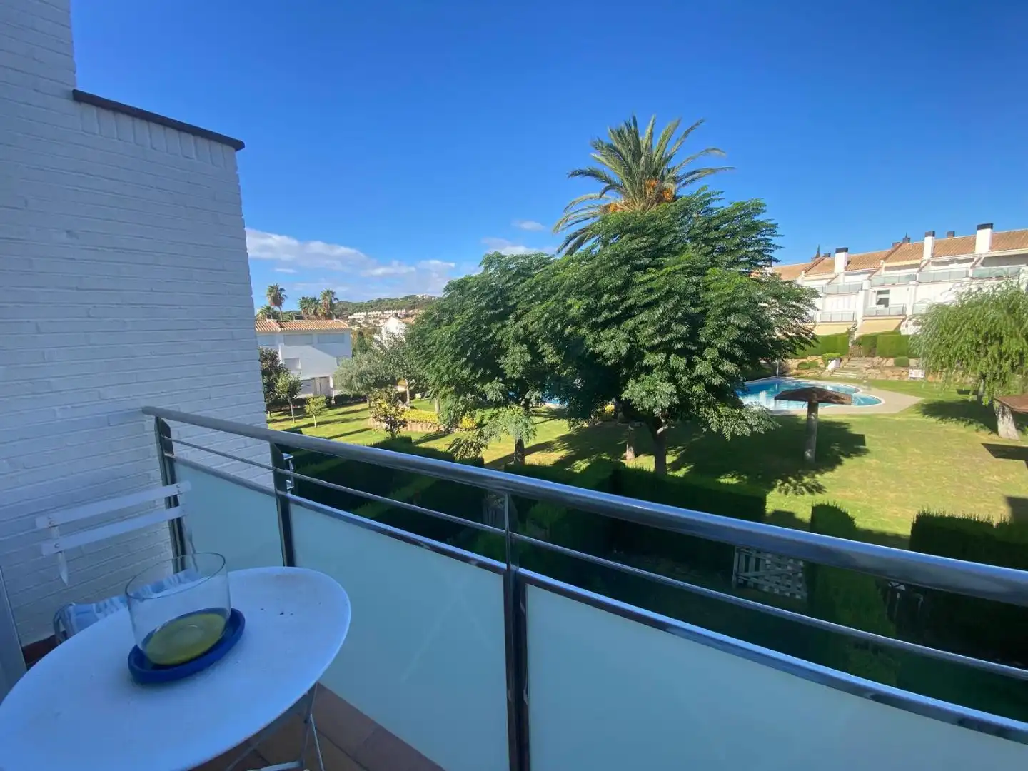 Vista exterior de Casa adosada en venda en Castell d'Aro, Platja d'Aro i s'Agaró amb Calefacció, Jardí privat i Terrassa