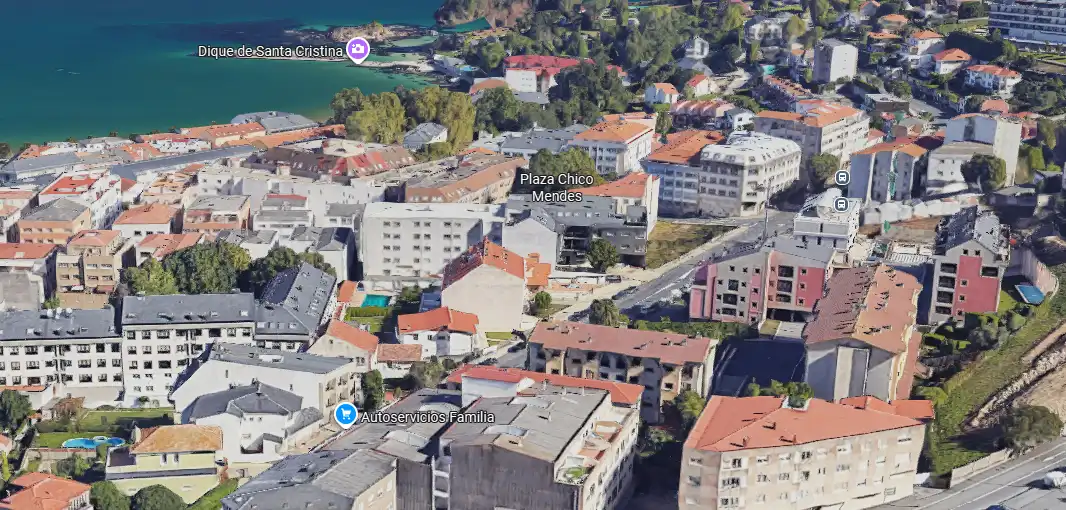 Vista exterior de Piso en venta en Oleiros con Trastero