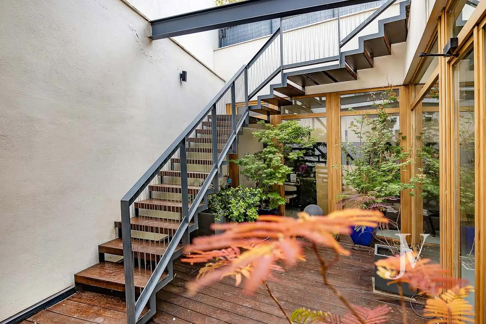 Terraza de Ático en venta en Madrid con Aire acondicionado, Calefacción y Jardín privado