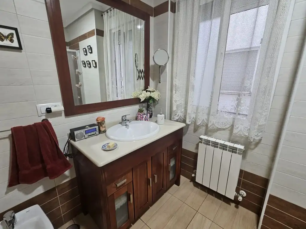 Bathroom of Flat for sale in Fuencaliente, Ciudad Real
