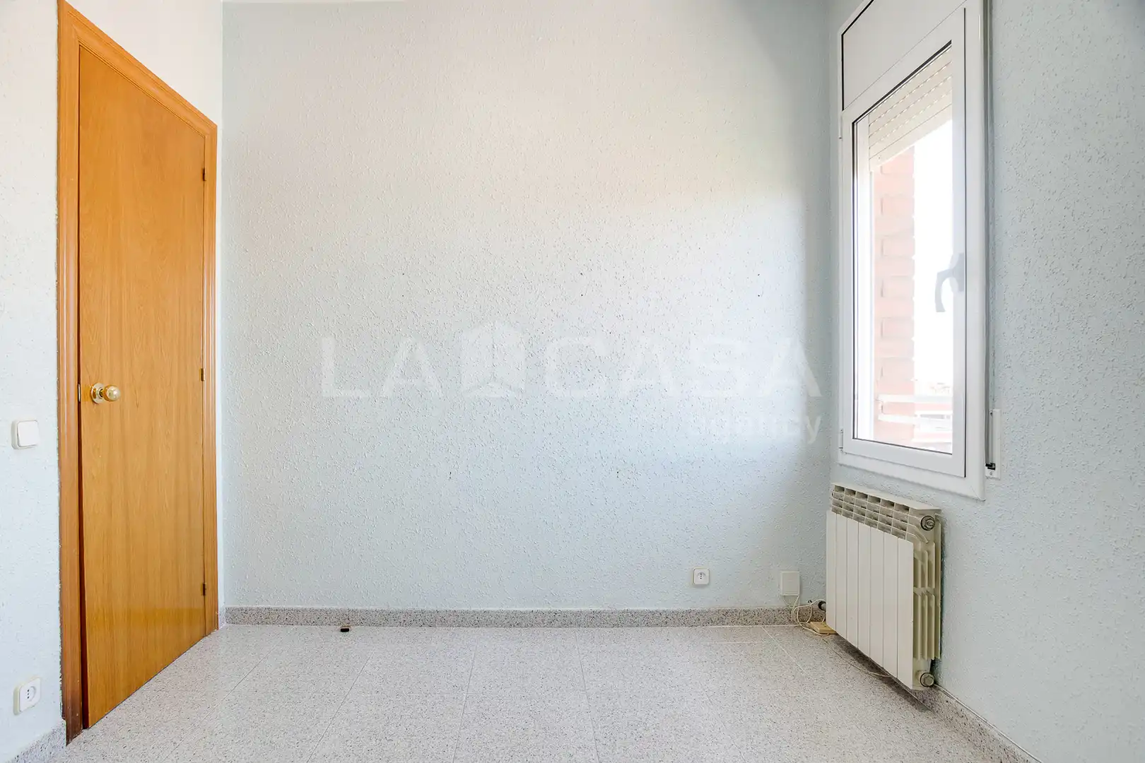 Habitación de Piso en venta en Barcelona con Calefacción y Balcón