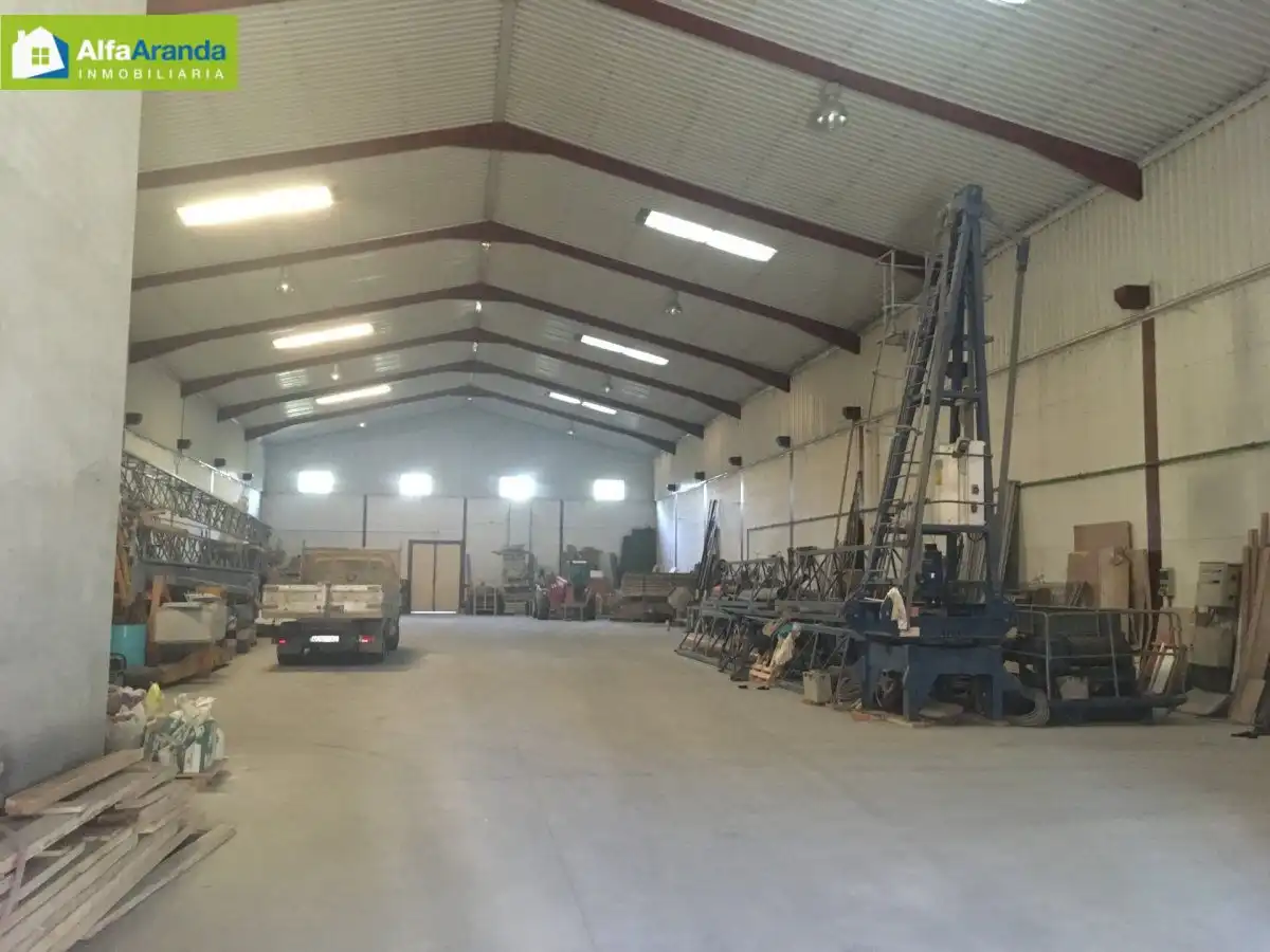 Nau industrial en venda en Aranda de Duero