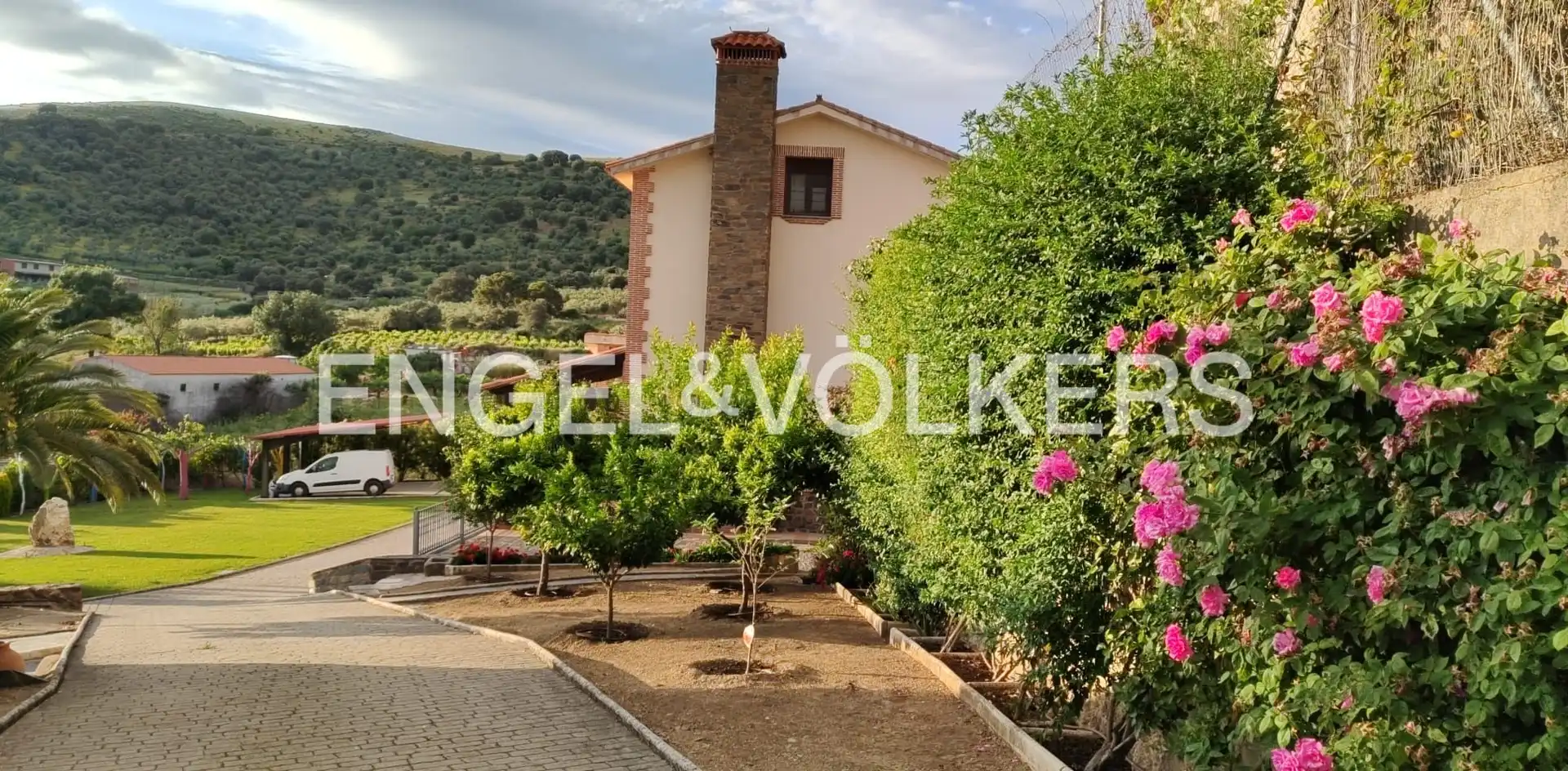 Casa o chalet en venta en Berzocana con Calefacción, Jardín privado y Terraza