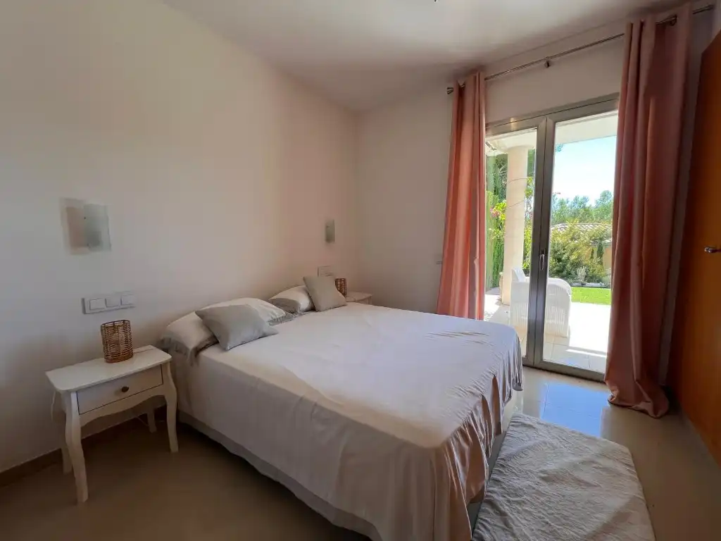 Schlafzimmer von Einfamilien-Reihenhaus zur Miete in Cala Vinyes