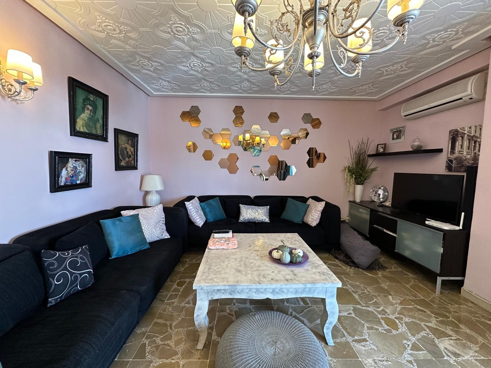Living room of Flat for sale in Vélez-Málaga  with Air Conditioner and Heating