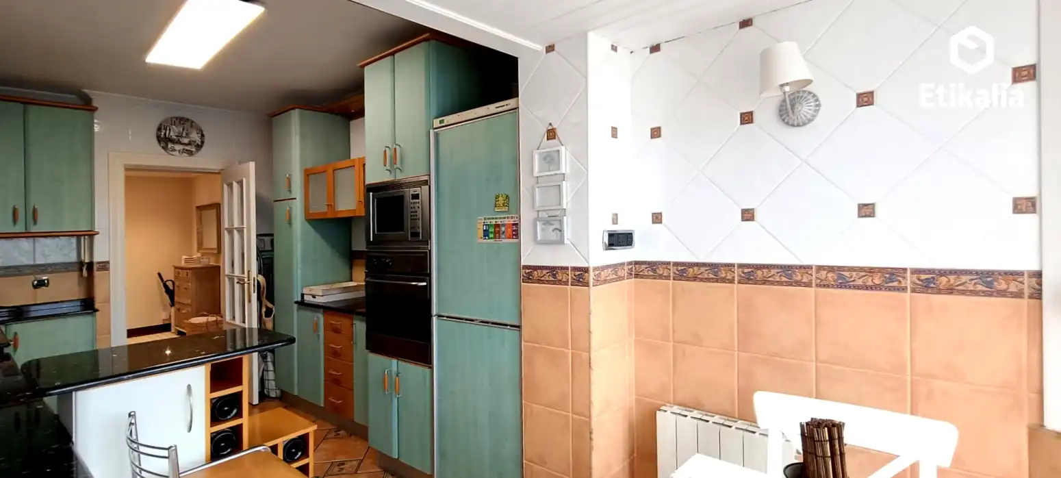 Wohnung zur Miete in Polígono Rojo - Aldapa