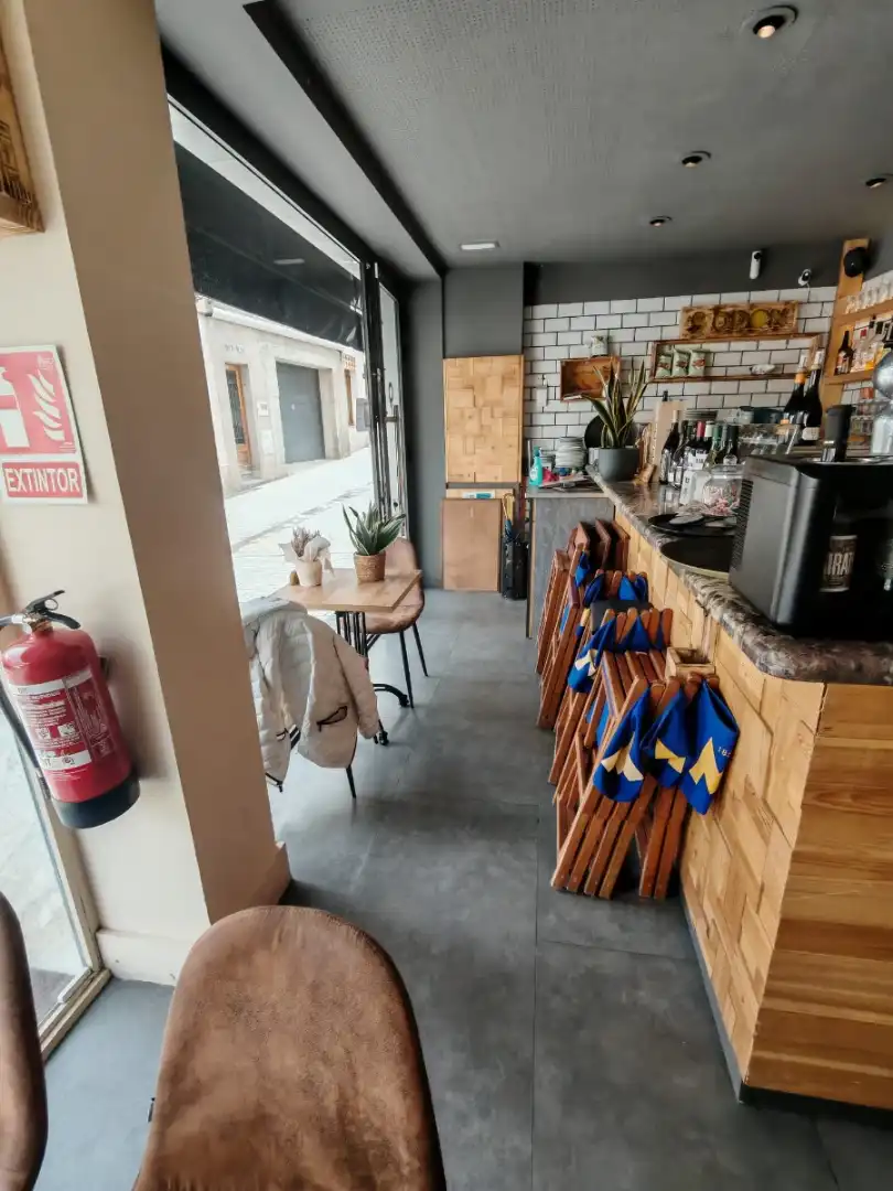 Business premises for transfer in Nucli Urbà, imagen 31