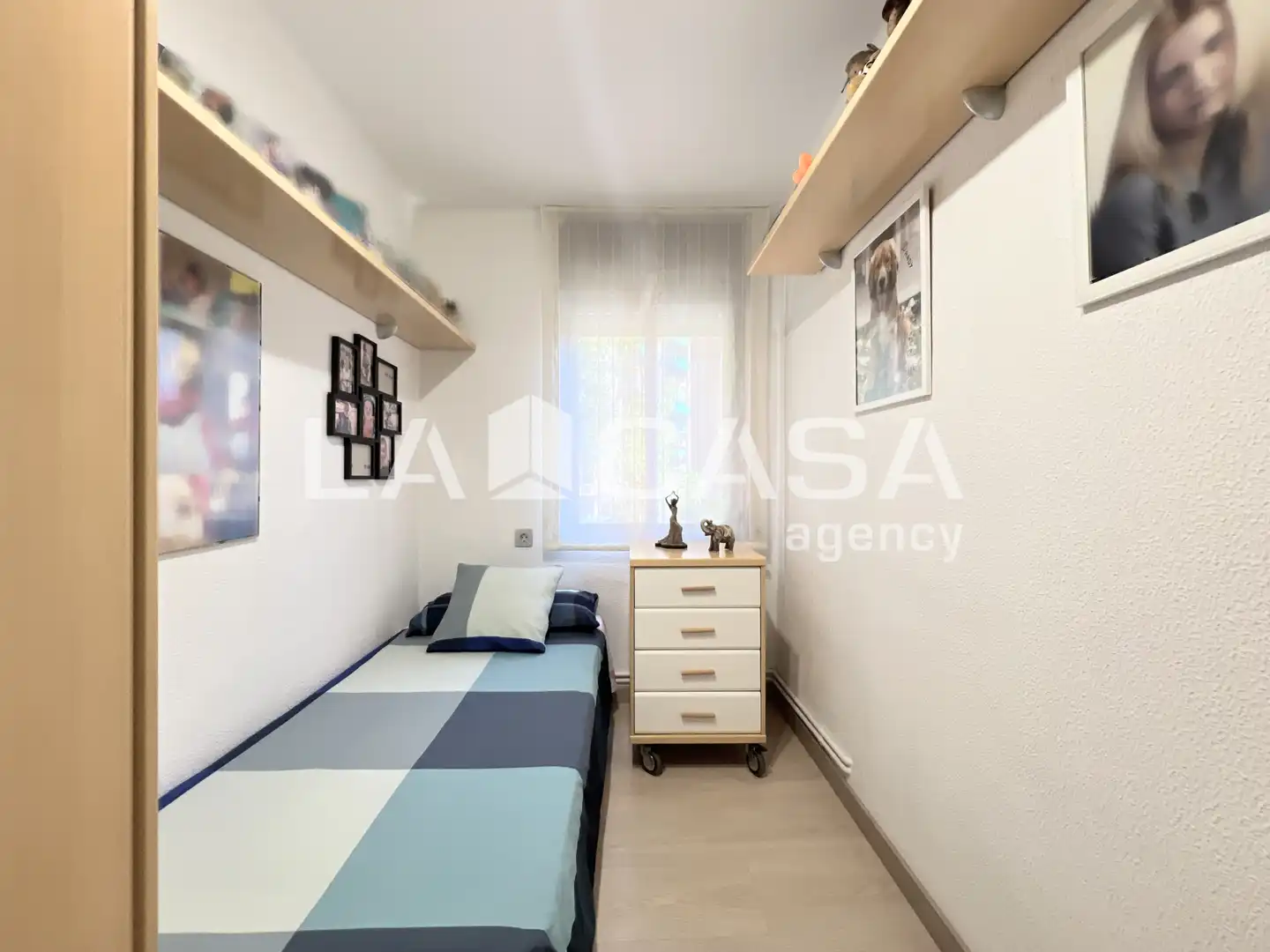 Habitación de Piso en venta en Badalona con Calefacción y Balcón
