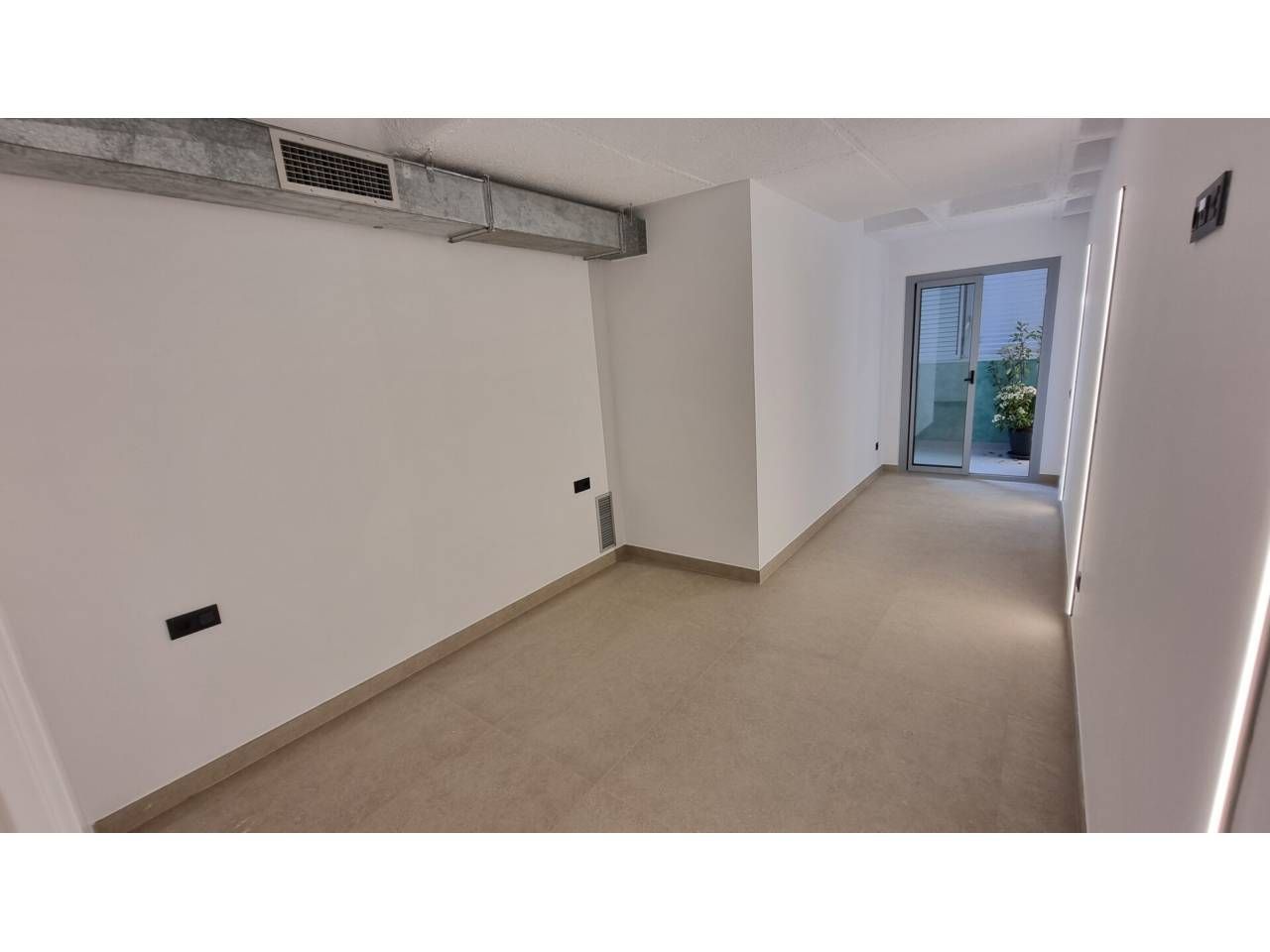 Flat for sale in Granollers  with Air Conditioner, Heating and Balcony