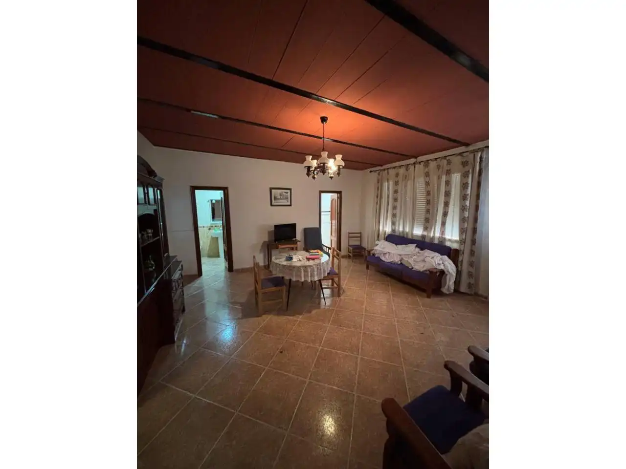 Sala d'estar de Casa o xalet en venda en San Bartolomé de la Torre amb Terrassa