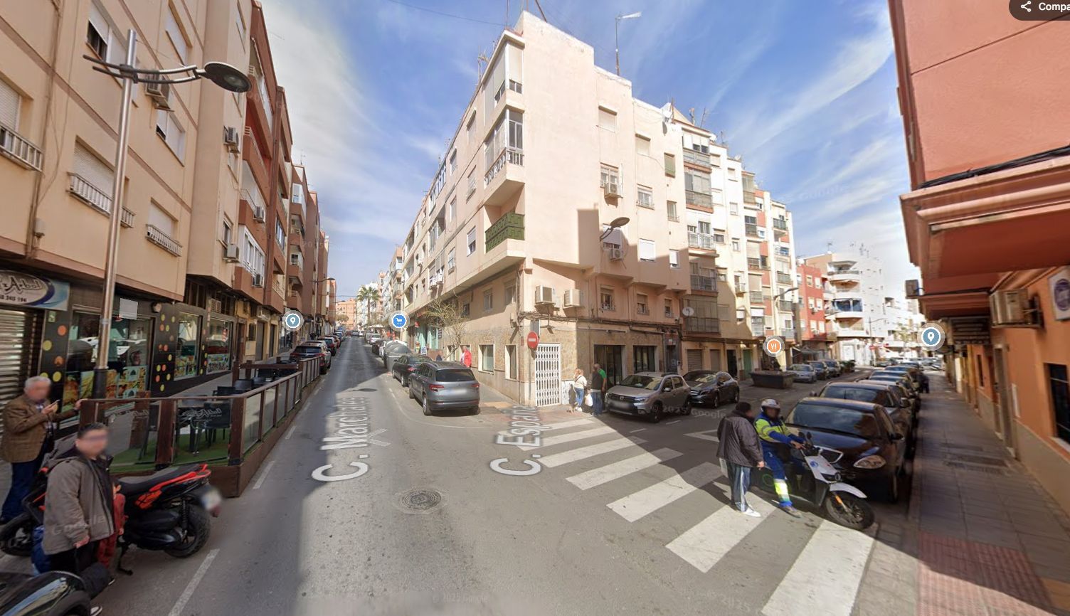 Exterior view of Flat for sale in  Almería Capital