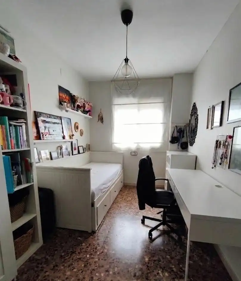 Habitación de Piso en venta en Terrassa con Calefacción y Balcón