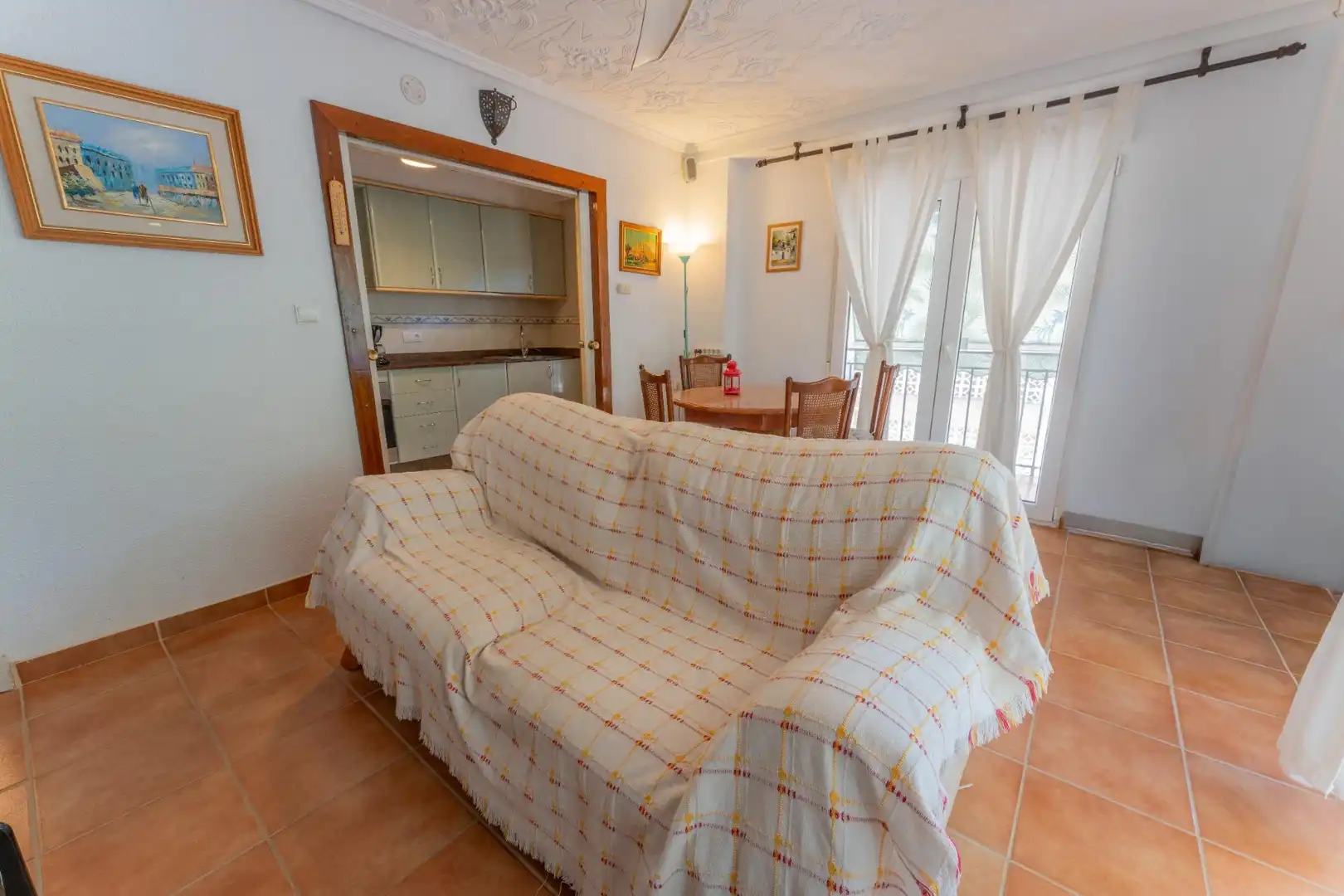 Sala de estar de Piso de alquiler en Santa Pola con Aire acondicionado, Terraza y Amueblado