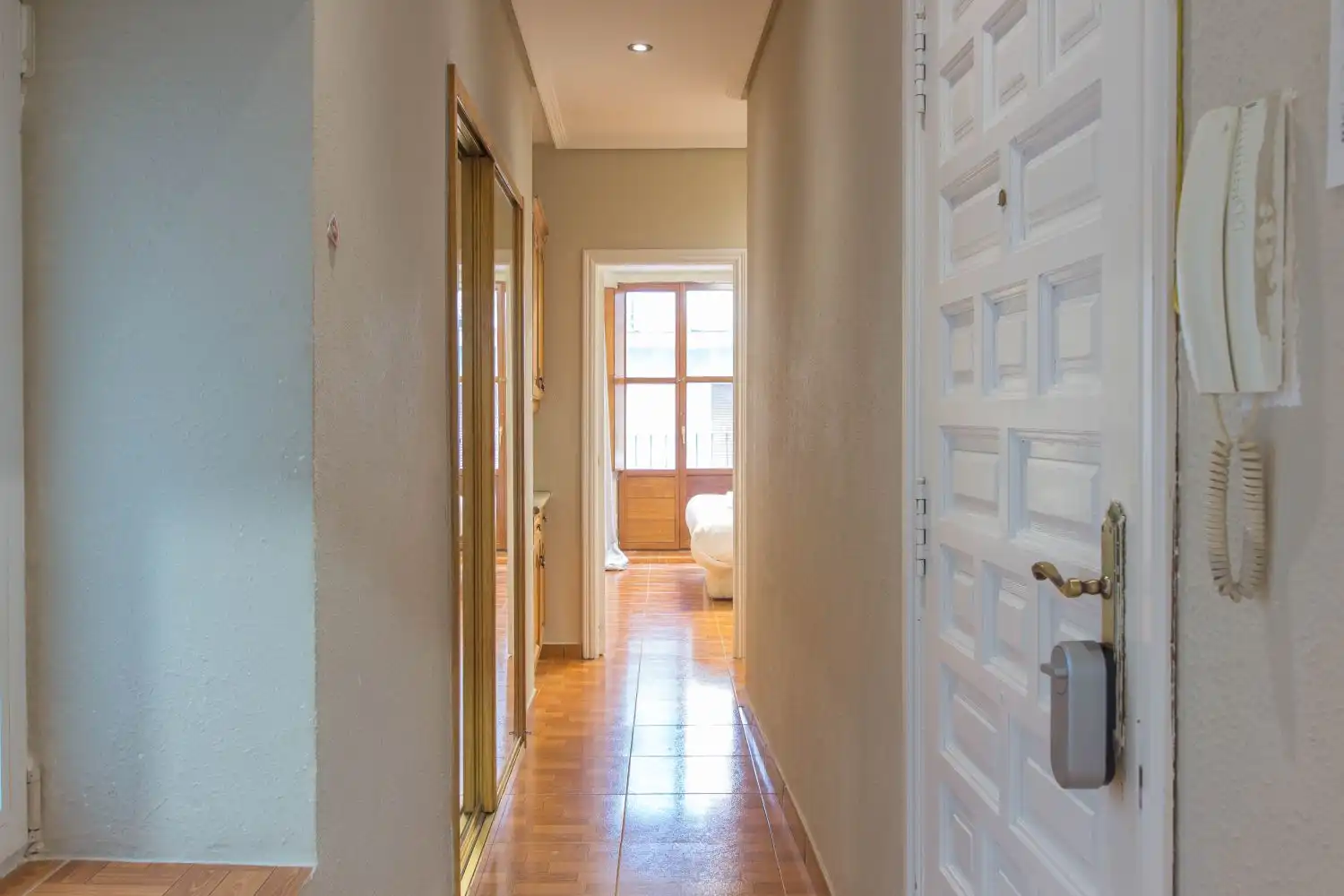 Piso en venta en  Pamplona / Iruña con Calefacción, Amueblado y Balcón