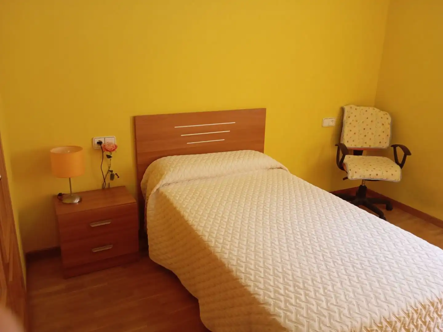 Appartamento con ascensore in affitto a Calle los Claveles 15, imagen 9
