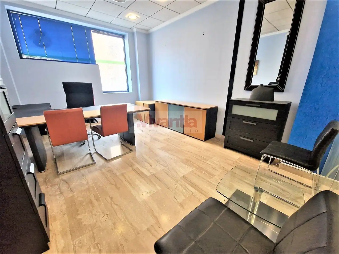 Oficina en venta en Lorca con Aire acondicionado, Calefacción y Amueblado