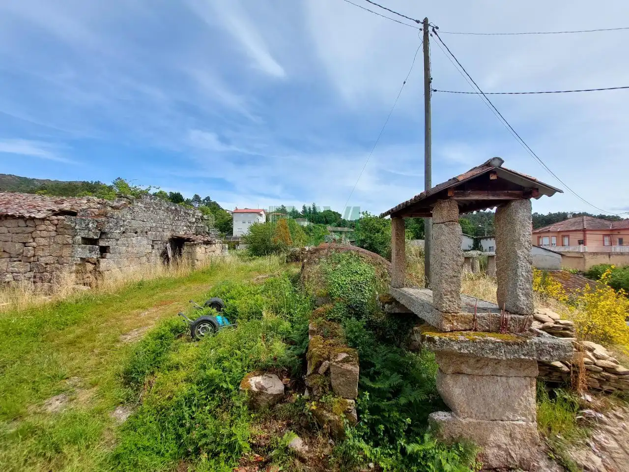 Houses for sale in O Pereiro de Aguiar   with Private garden