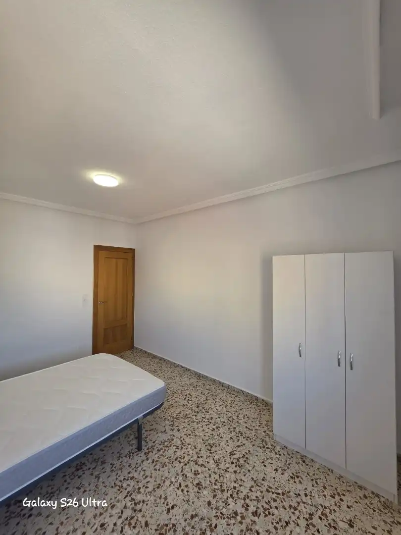 Schlafzimmer von Wohnung zur Miete in La Unión mit Möbliert, Ofen und Waschmaschine