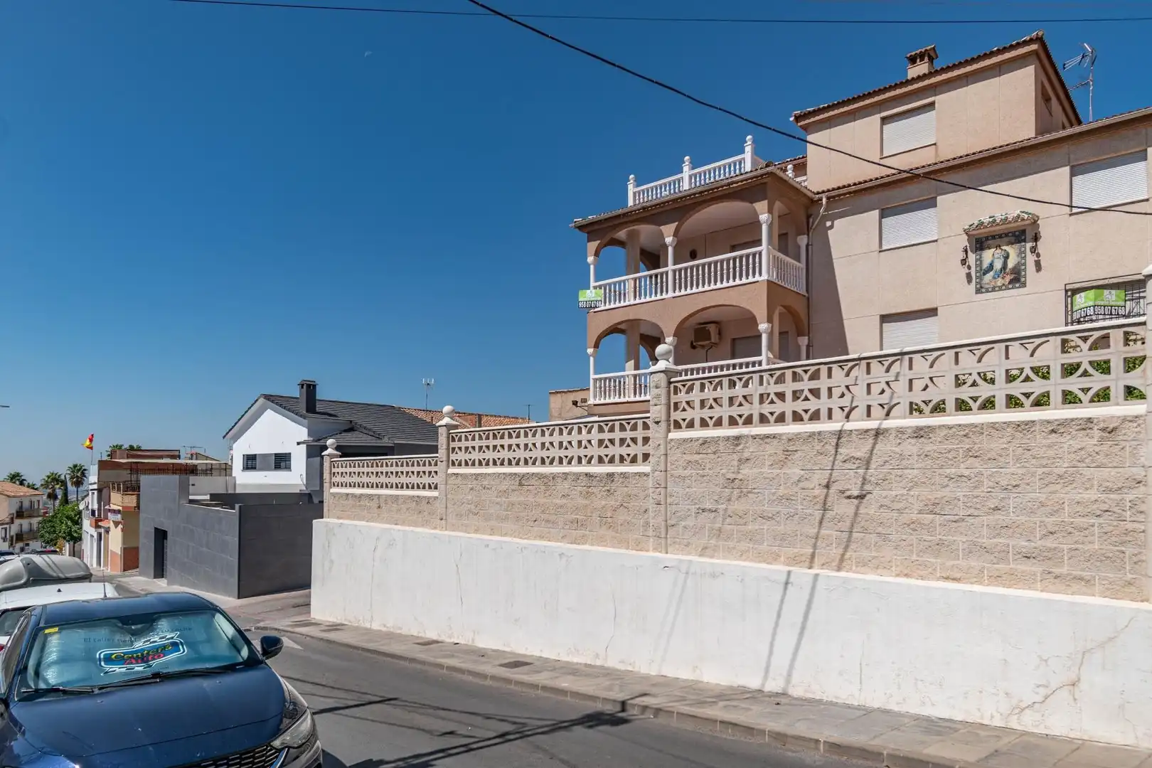 Exterior view of Detached homes for sale in Jun  with Terrace, Furnished and Alarm