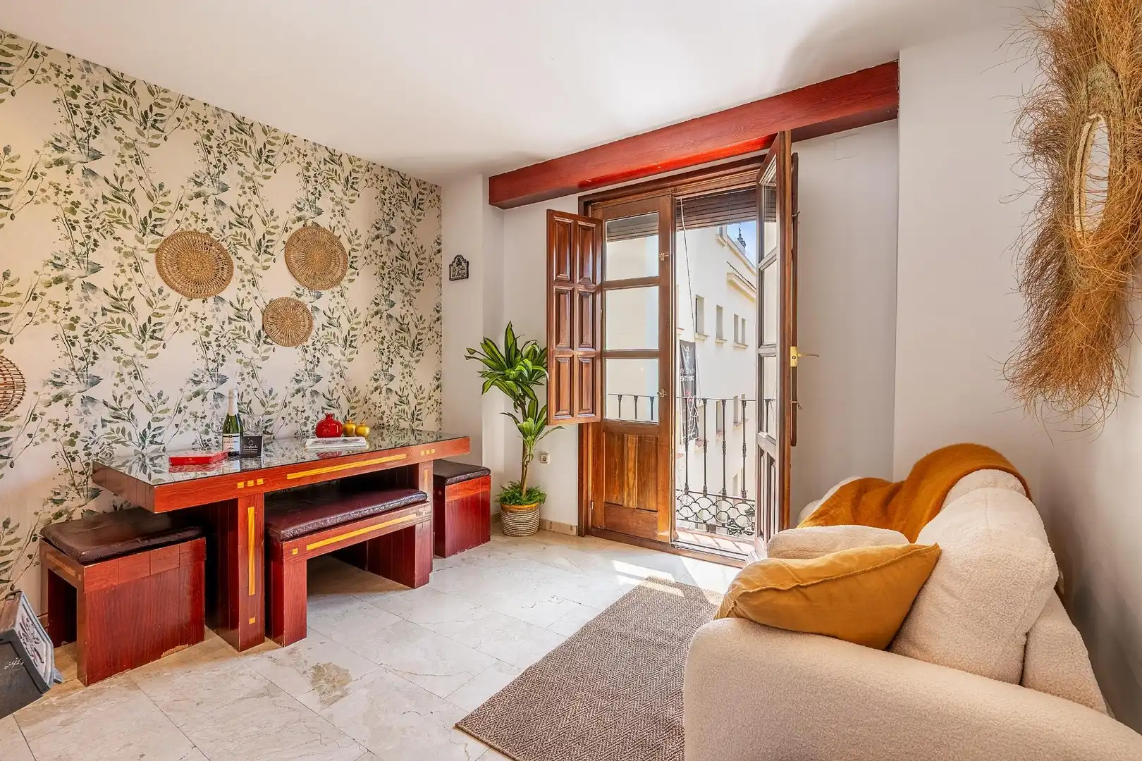 Piso con terraza en venta en Centro