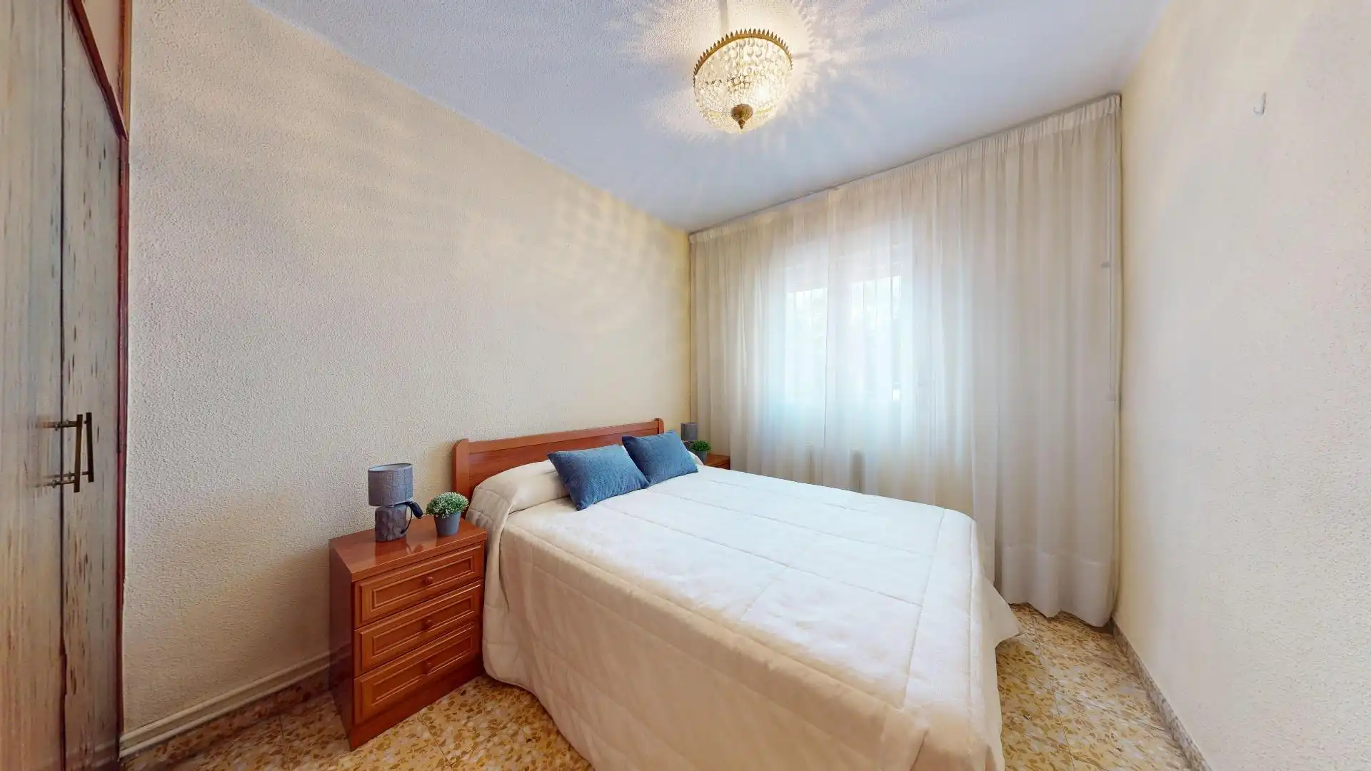 Habitación de Planta baja en venta en Hortaleza