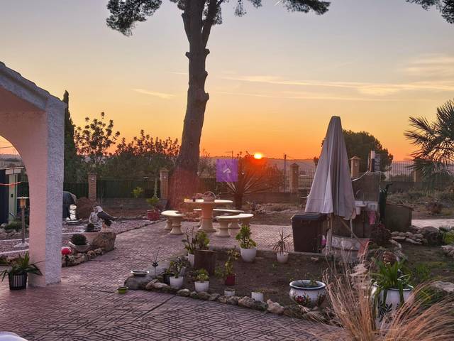 Casa-chalet en Venta en Calle Argentina en Godelleta