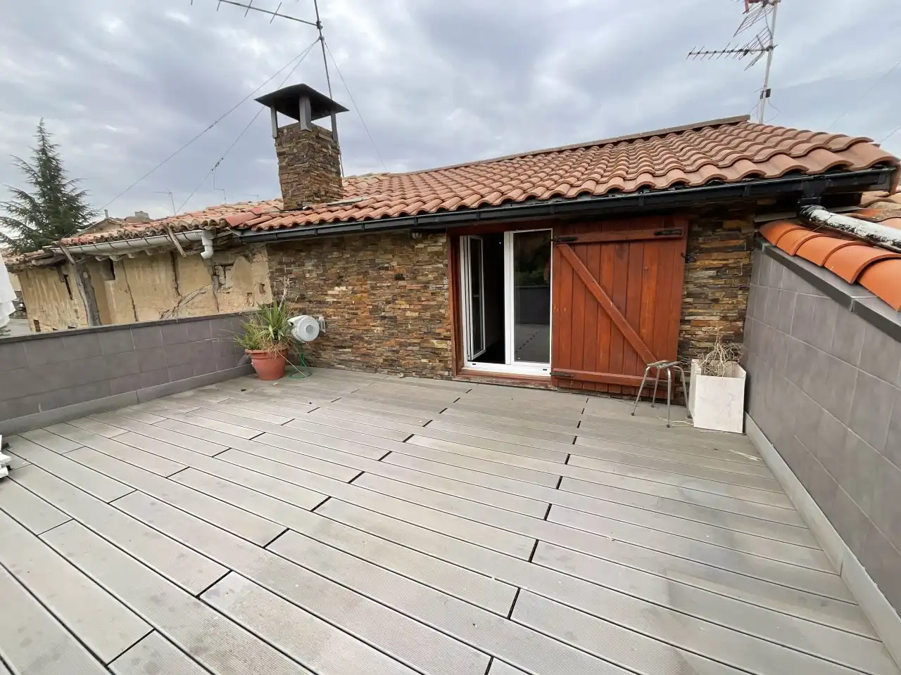 Terrasse von Country house zum Verkauf in Ibrillos mit Heizung, Parkett und Terrasse