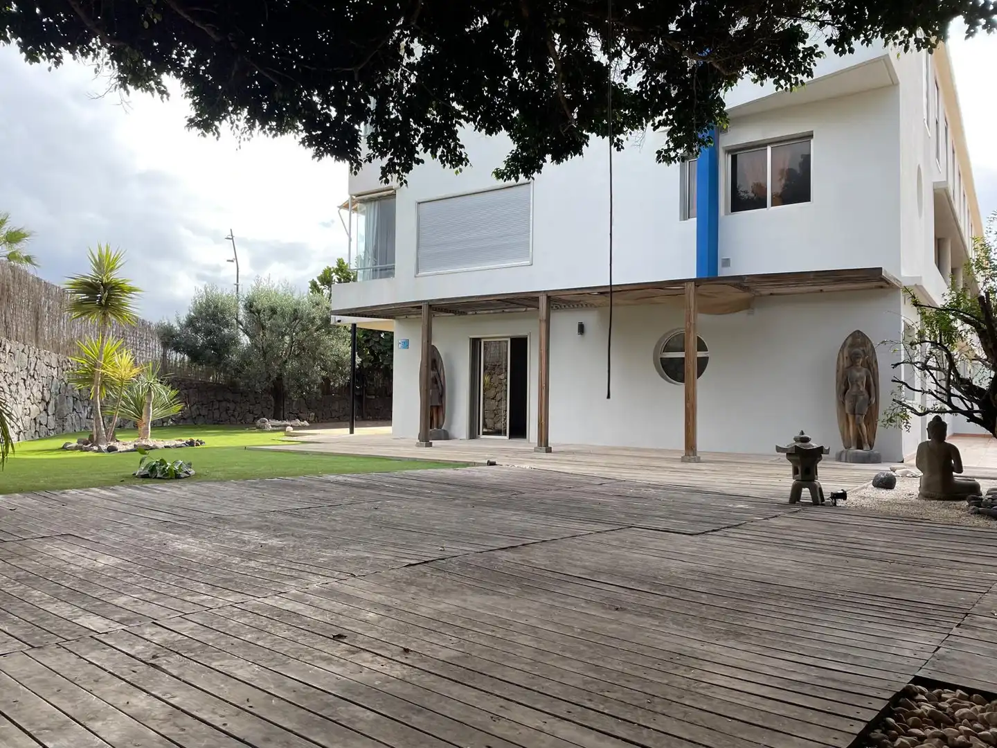 Vista exterior de Piso en venta en El Rosario con Jardín privado, Terraza y Horno