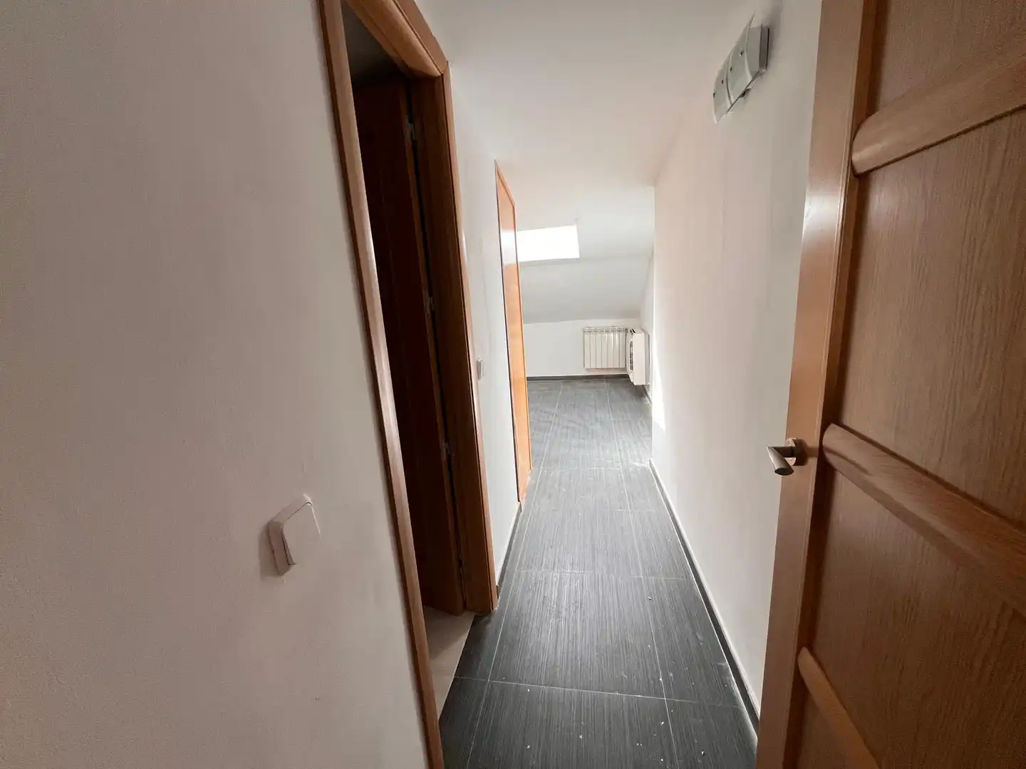 Wohnung zum Verkauf in Los Navalmorales mit Klimaanlage und Heizung