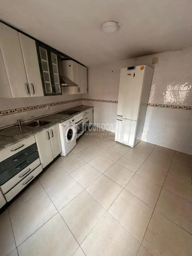 Cocina de Piso en venta en Madrid