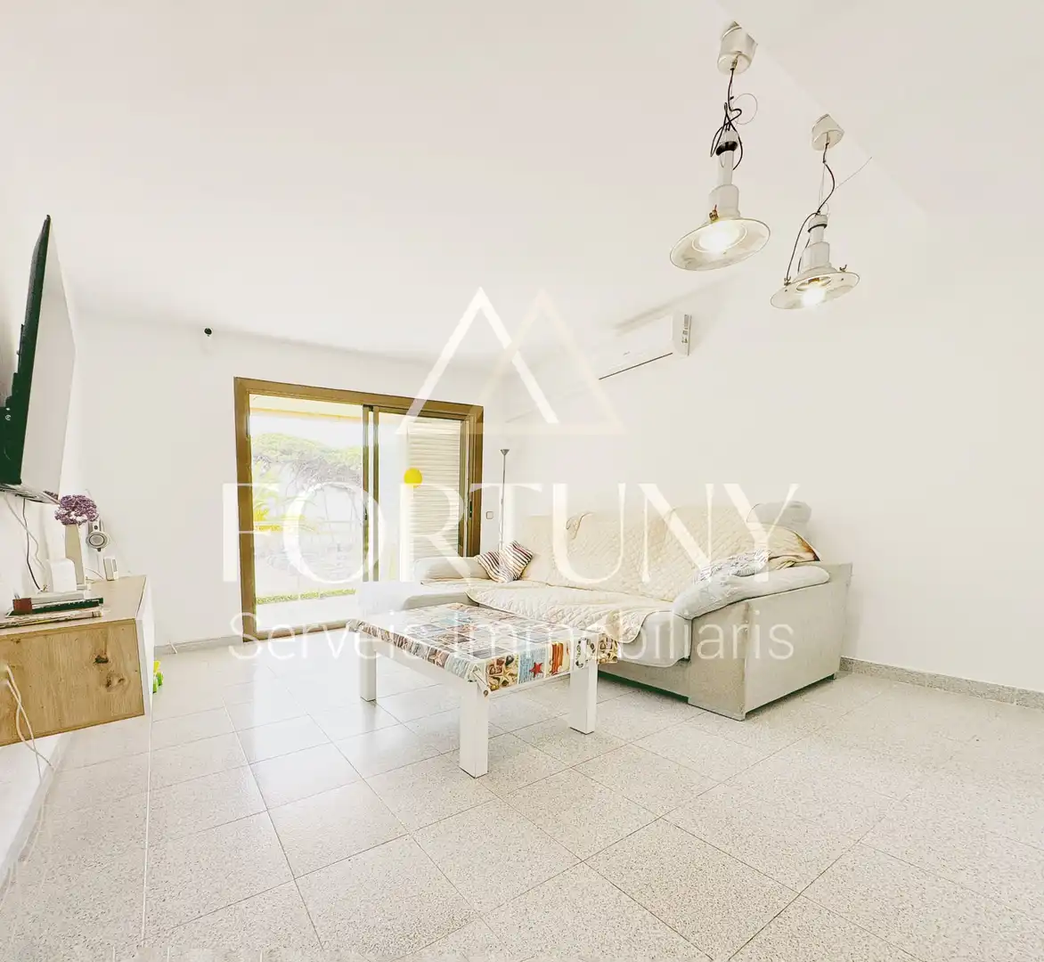 Wohnung mit Aufzug zum Verkauf in La Pineda, imagen 3