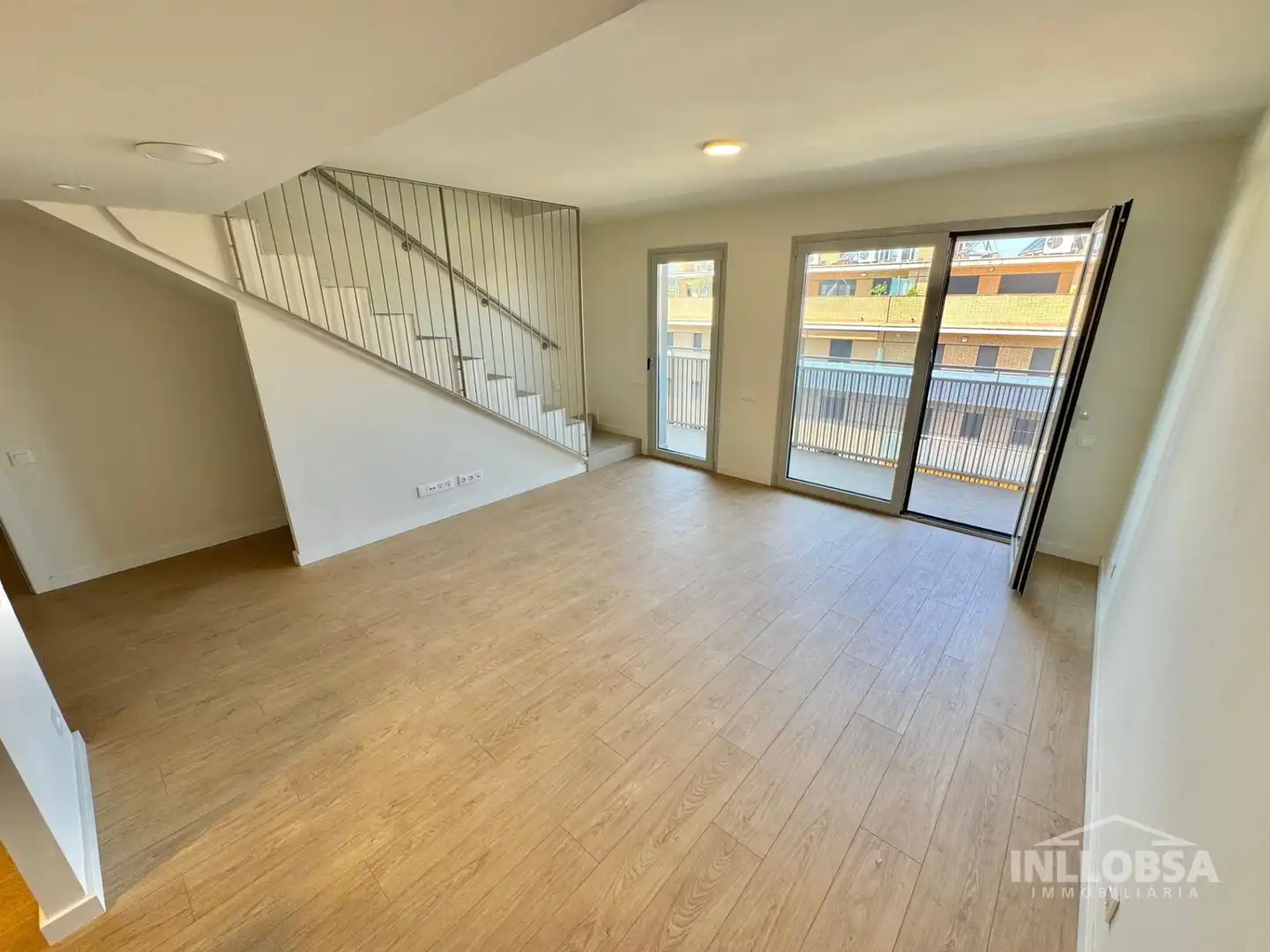 Sala de estar de Ático de alquiler en Manresa con Aire acondicionado, Calefacción y Terraza